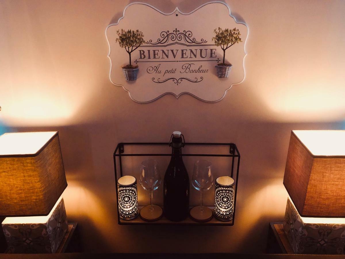 דירות הונפלר Bienvenue Au Petit Bonheur מראה חיצוני תמונה